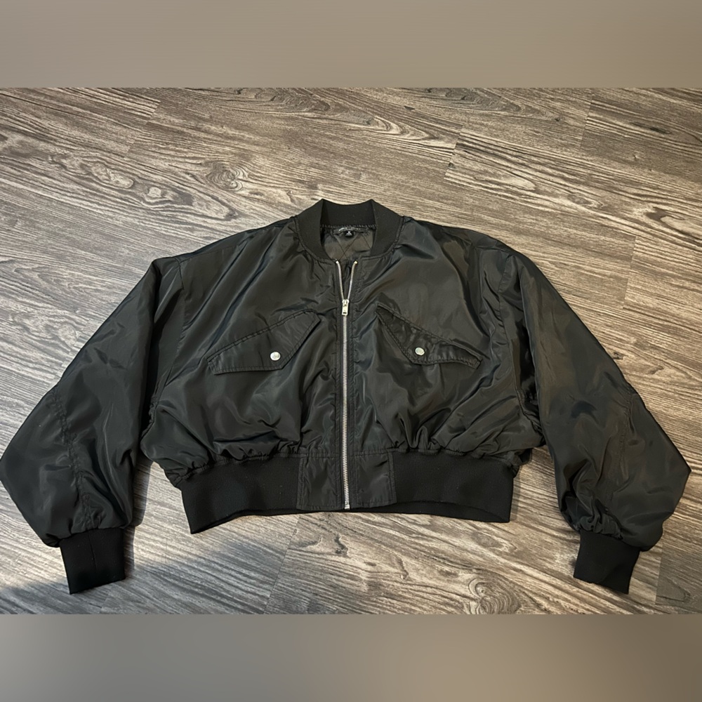 Crop Black Jacket